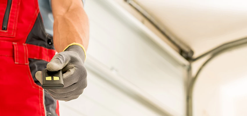 Residential Garage Door Security in Larkfield-Wikiup, California