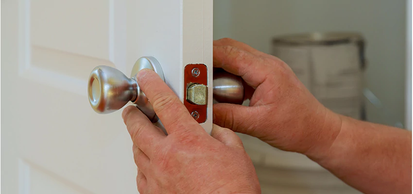 AAA Locksmiths For lock Replacement in Larkfield-Wikiup, California