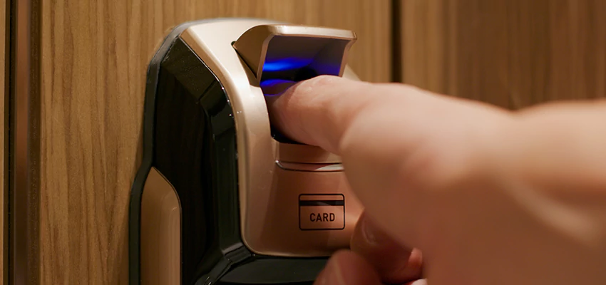 Office Rolling Door Lock Upgrades Solutions in Larkfield-Wikiup, CA