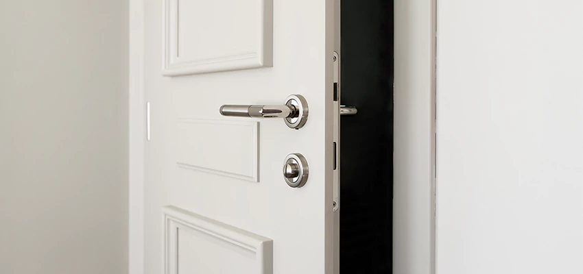 Folding Bathroom Door With Lock Solutions in Larkfield-Wikiup, CA